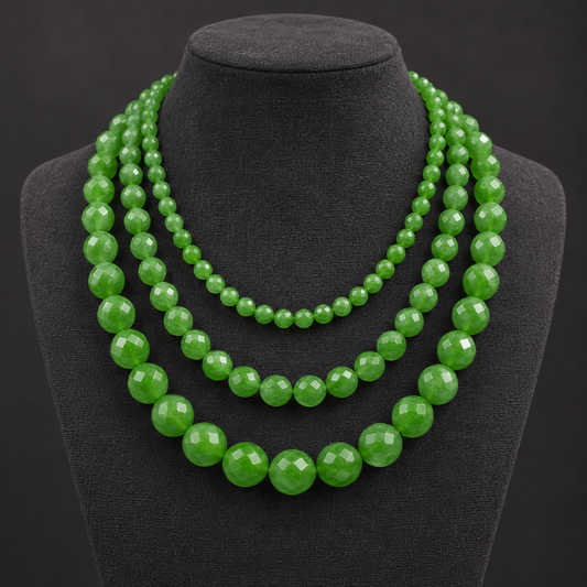 Green Aventurine - neck display