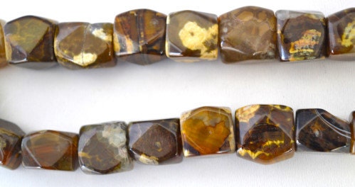 Mixed Patterned Cubed Agate Stone 1 strand of 26pcs, 16x16mm, 1mm hole opening, 126.0grams/pk, jewelry making supplies - d...