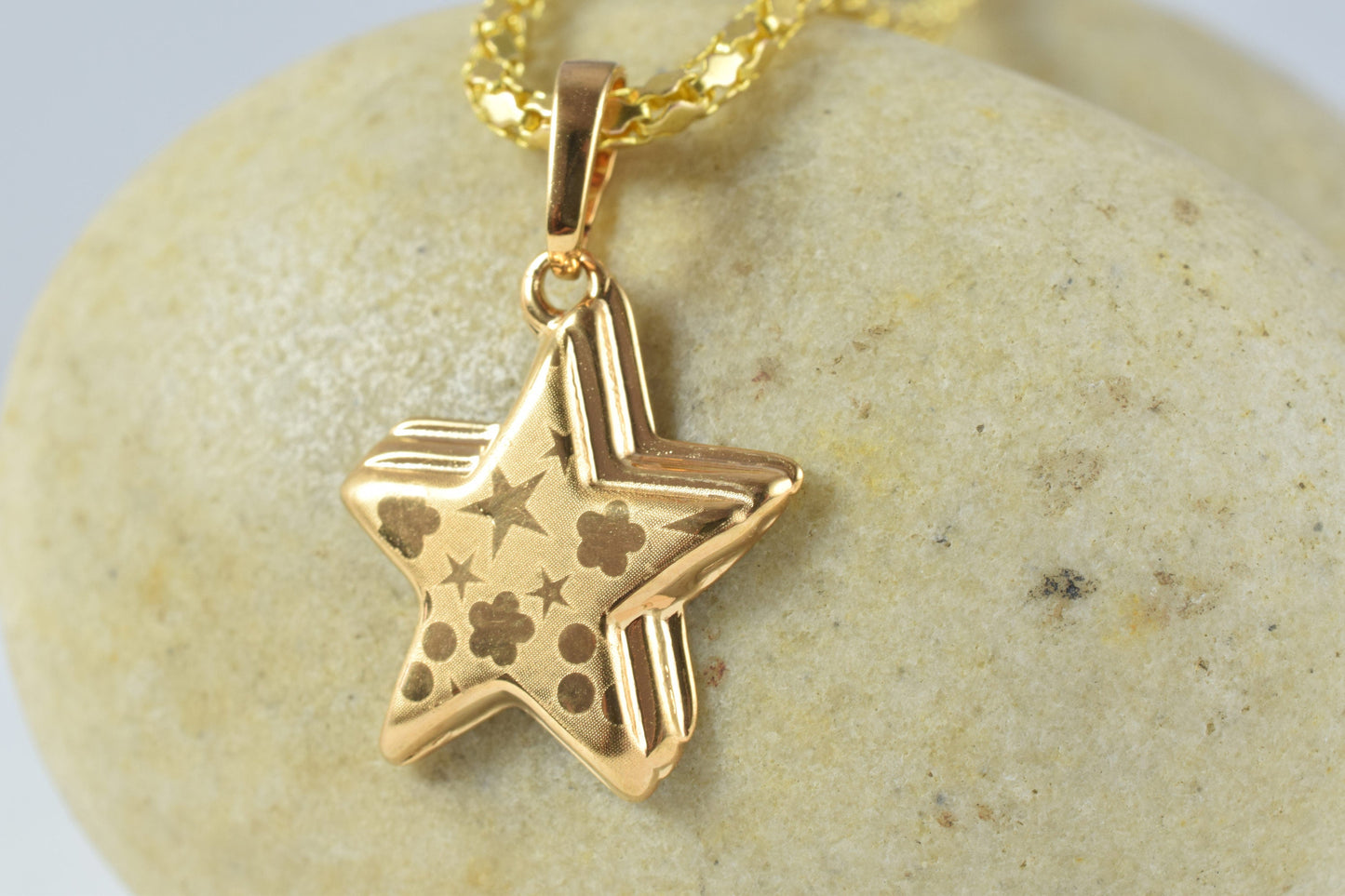 18KT Gold Filled Stars Pendants Size 16mm Bail Size 6mm For Jewelry Making Item# GP37 jewelry making supplies