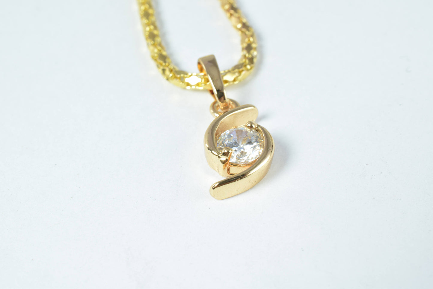 18KT Gold Filled Pendants,Gold Filled Jewelry,Dainty 18KT Pendant,Artisan Handcrafted,Charm,Gold Filled Pendant,Artisan Ha...