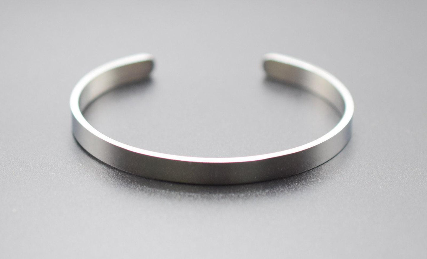 Plain Stainless Steel Bangle Unisex & Adjustable Approx Size 65mm For Jewelry Making width 6mm jewelry making supplies - d...