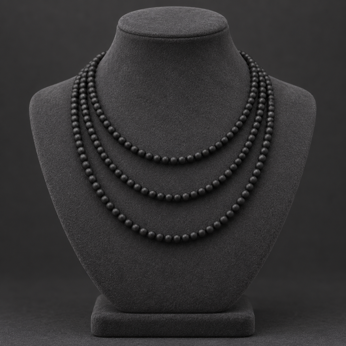 Onyx Matte - neck display