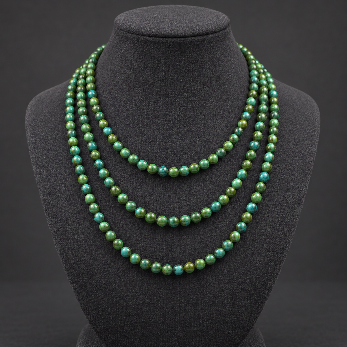 Chrysocolla - neck display
