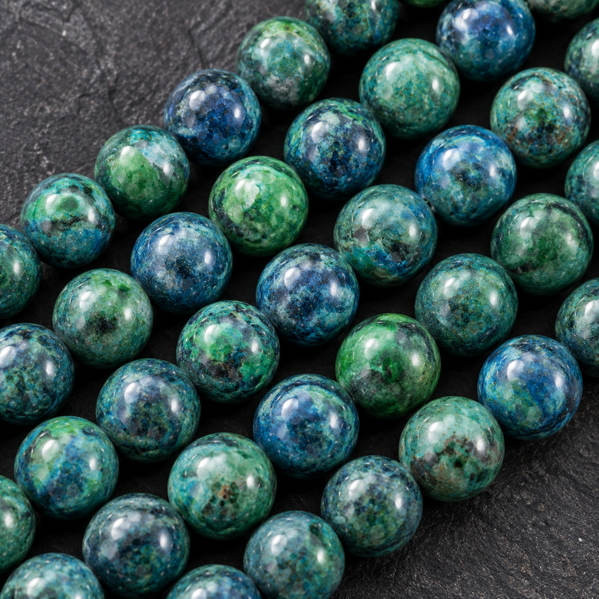 Azurite Chrysocolla - dark close-up
