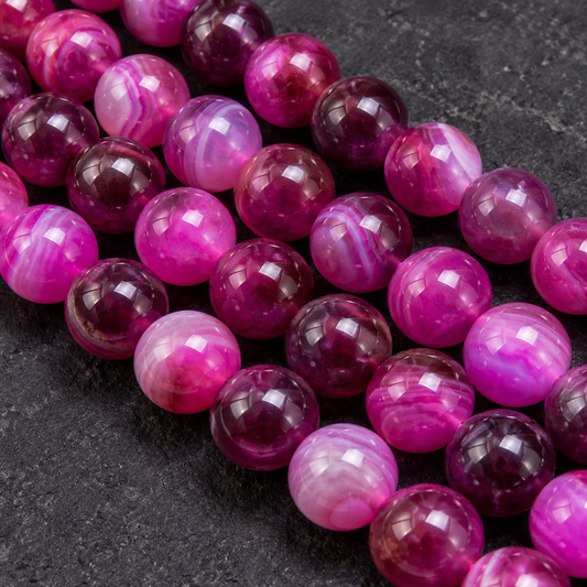 Fuchsia Madagascar Agate Natural - dark close-up