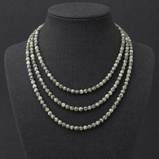 Dalmatian Jasper - neck display