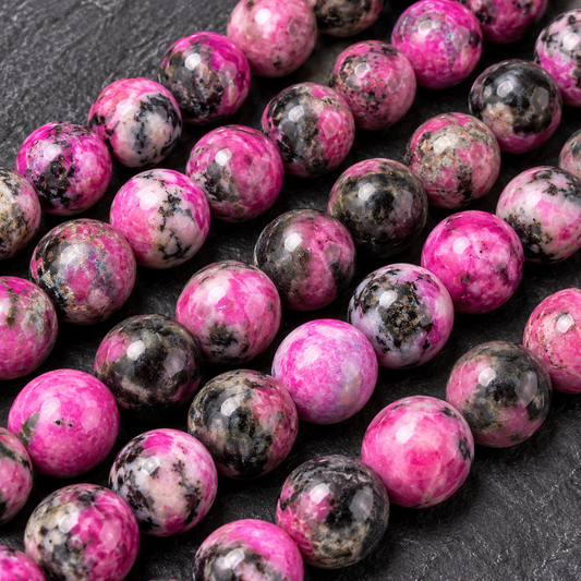 Fuchsia Crazy Agate - dark close-up