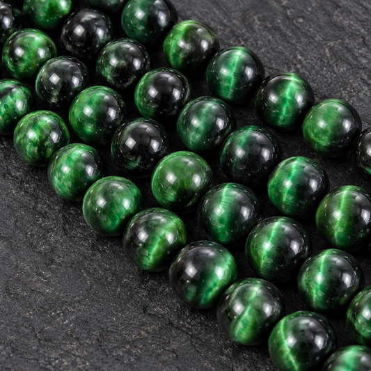 Green Tiger Eye - dark close-up