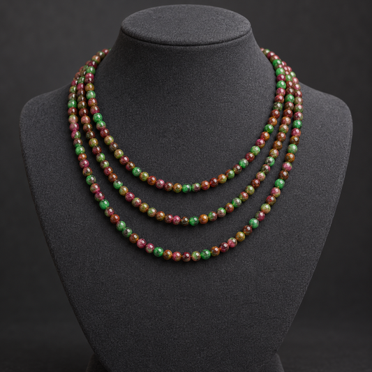Golden Quartz - neck display