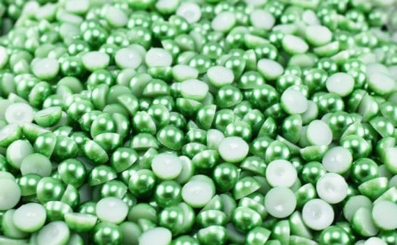 Decoden Flat Back Green Pearls: Acrylic Half Pearls, Multiple Sizes | Jewelry Making, Craft Supplies, Decoration