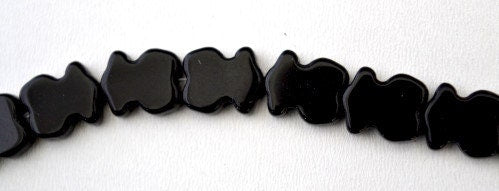10x11mm Abstract Shaped Onyx Stone Beads, Sold by 1 strand of 33pcs, 1mm hole opening, 24.2grams/pk jewelry making supplie...