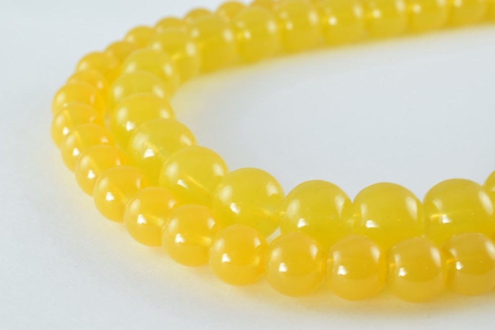 Milky Yellow Color Glass Beads Round: Matte Finish, Crackle Texture - 8mm & 10mm Sizes, Bohemian Style, Jewelry Supplies