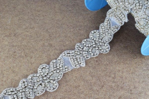 DIY 1 Yard Crystal Rhinestone with Seed Beads Trim Silver Color with Clear Rhinestone RT0090 jewelry making supplies - det...
