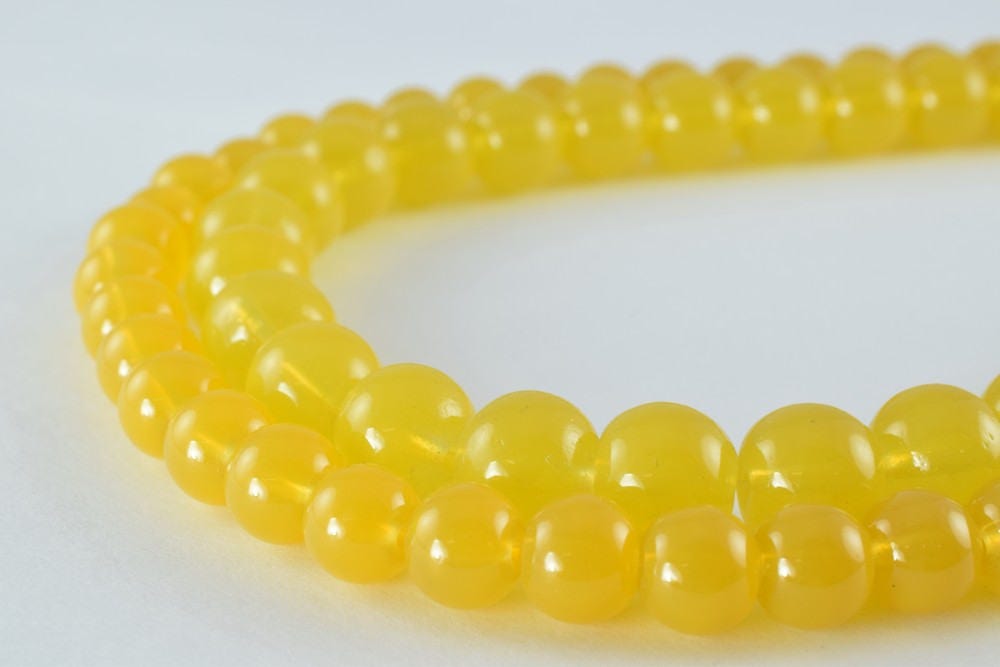 Milky Yellow Color Glass Beads Round: Matte Finish, Crackle Texture - 8mm & 10mm Sizes, Bohemian Style, Jewelry Supplies
