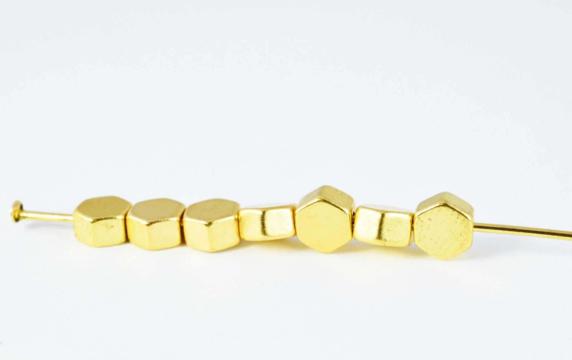 6mm Heptagon Gold/SilverAlloy Jewelry Beads 13pcs per Pack Beads/ beads Jewellery/Ncklace beads/Czech beads/Pressed Beads,...