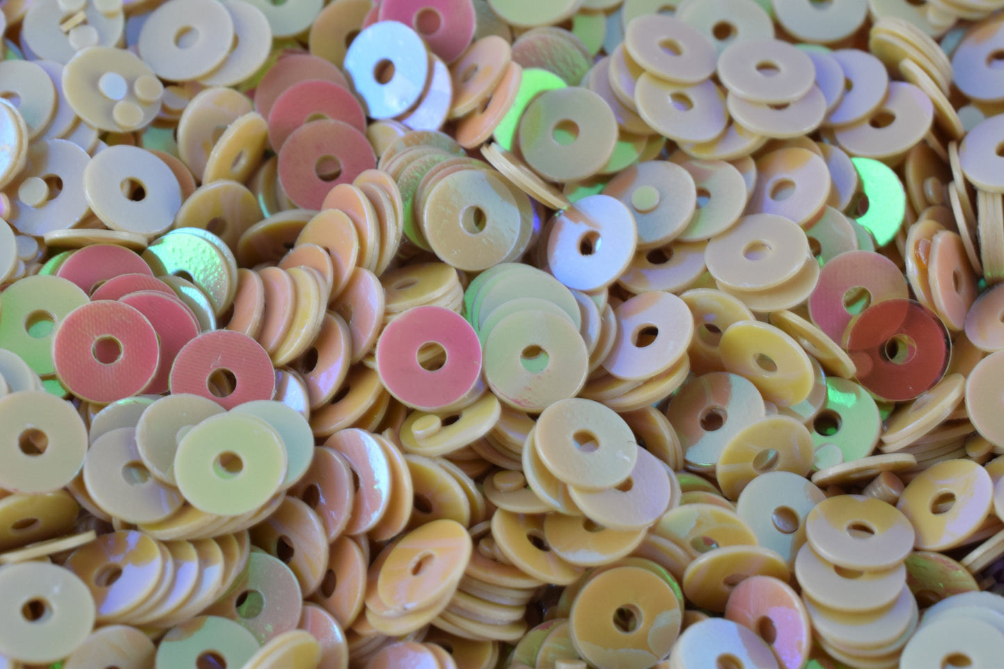 Round Sequins Loose: Warm Beige Iridescent Sheen for Costumes & Crafts (3mm-6mm Sizes, Center Hole, Bulk Pack)