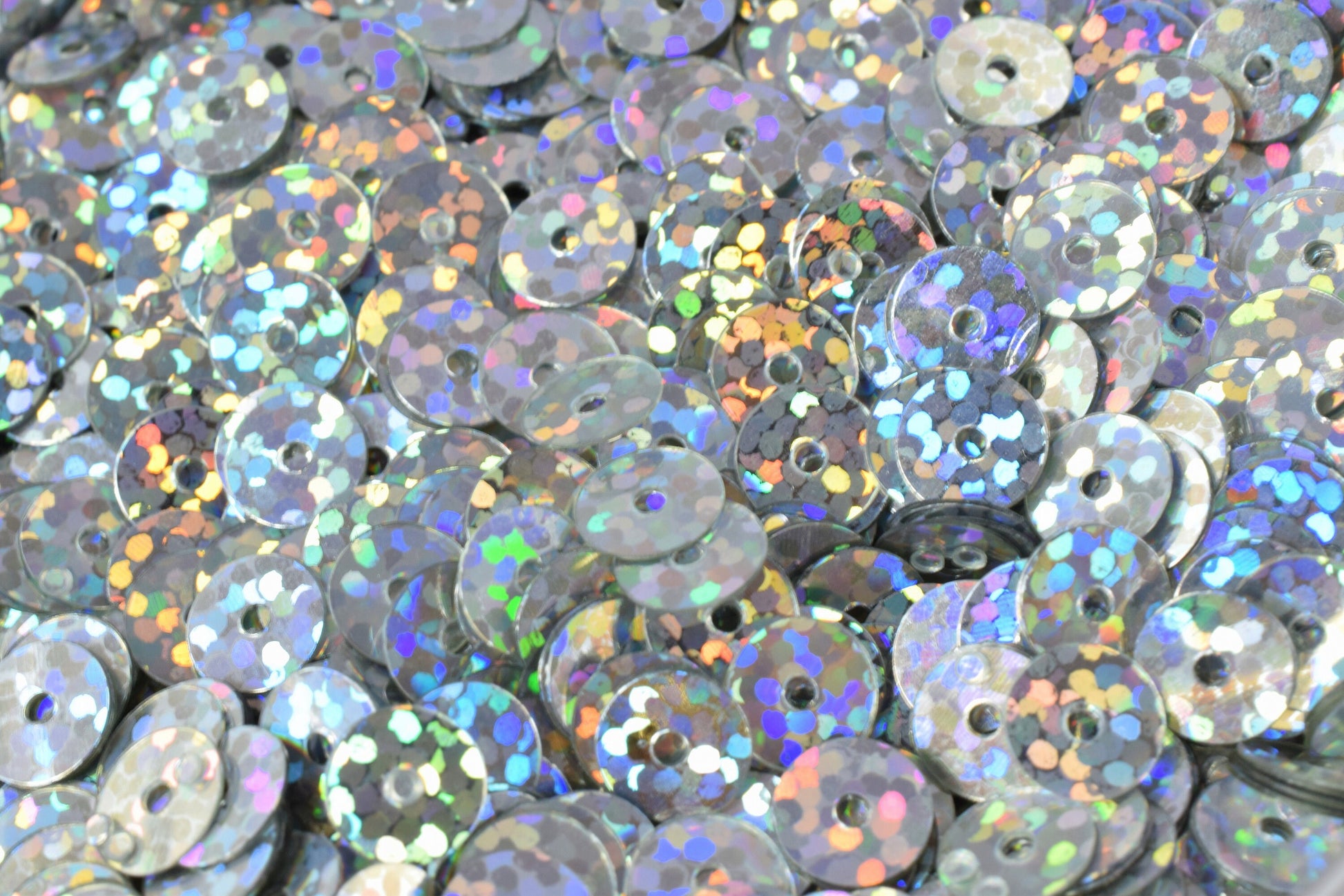 3/4/6mm Silver Iridescent Sequins Sheen Round Sequins/Loose Paillettes,Wholesale Sequins,Shimmering Sequin Apparel,Shoe De...