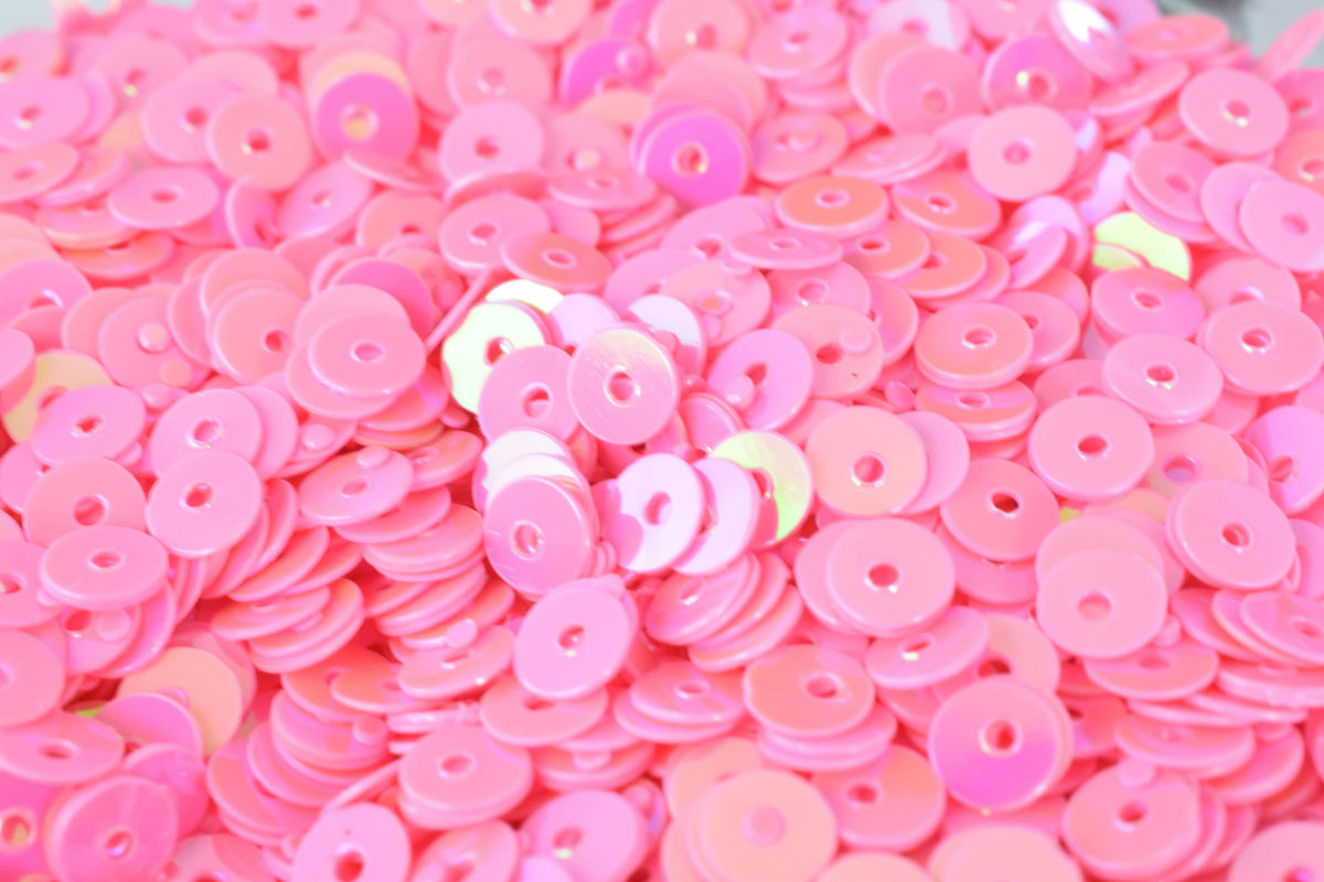 Sheen Round Sequins Iridescent Pink: Sparkling Flat Loose Paillettes for Crafts and Apparel (3mm-6mm Sizes, 2000pcs Pack, Lightweight)