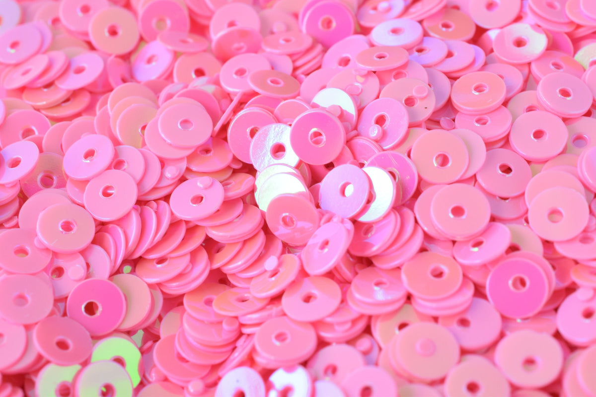 Sheen Round Sequins Iridescent Pink: Sparkling Flat Loose Paillettes for Crafts and Apparel (3mm-6mm Sizes, 2000pcs Pack, Lightweight)