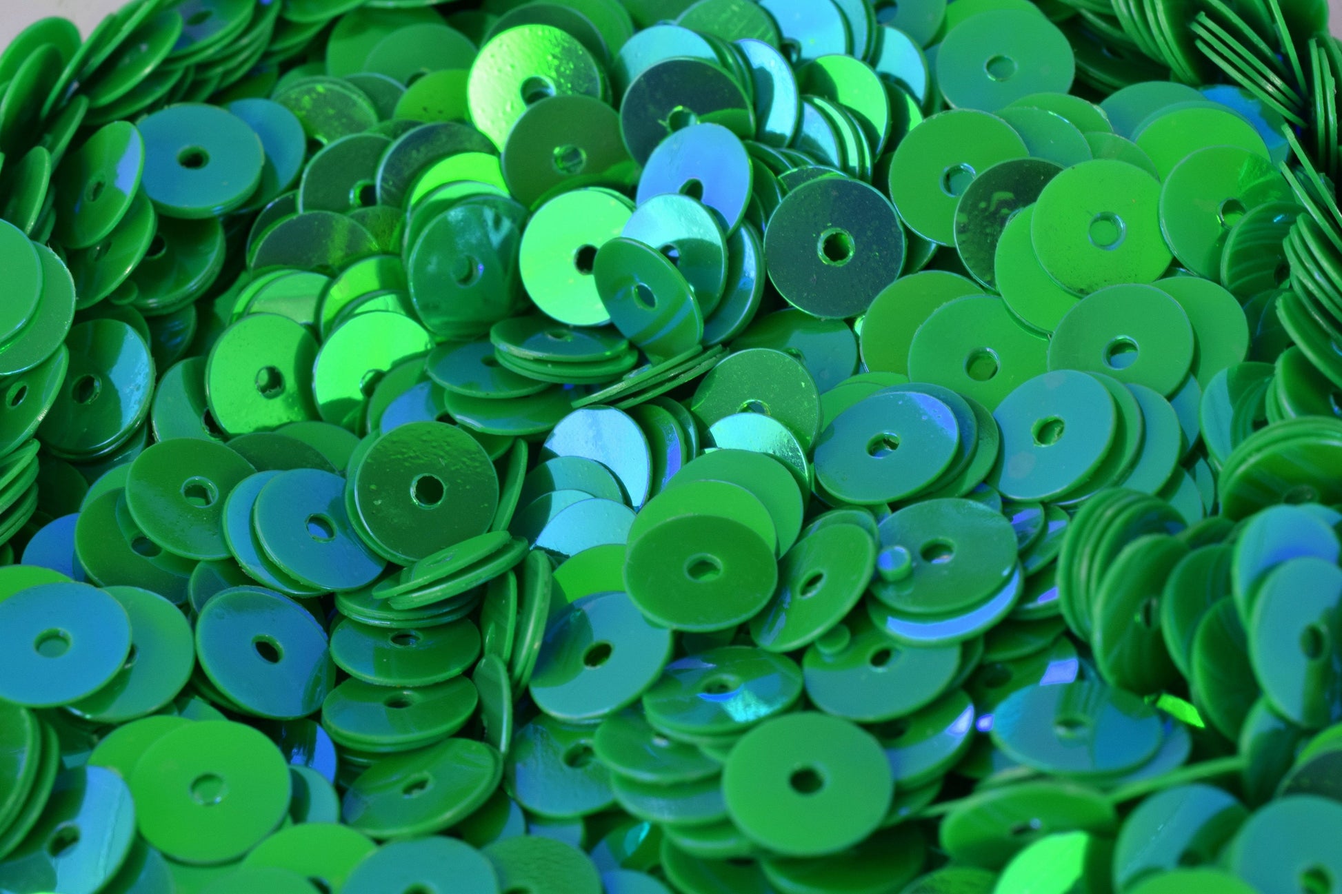 3/4/6mm Light Emerald Green Iridescent Flat Sequins Round/Loose Paillettes/Wholesale Sequins Multi Color, Loose Sequin App...