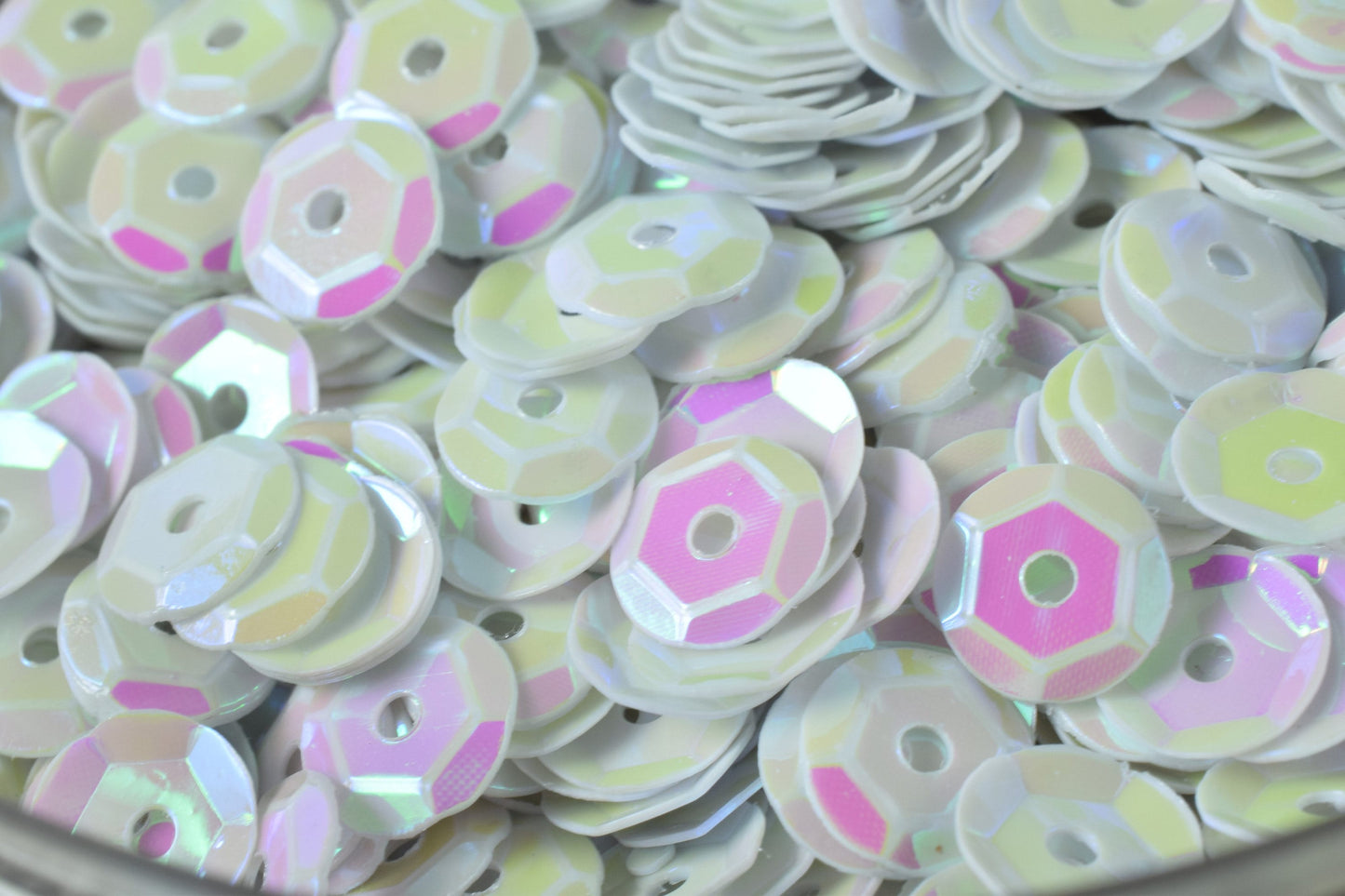 Off White Bridal Loose Round Sequins - Iridescent Sheen, 3/4/6mm Sizes, Lightweight Material, Sewing & Costumes