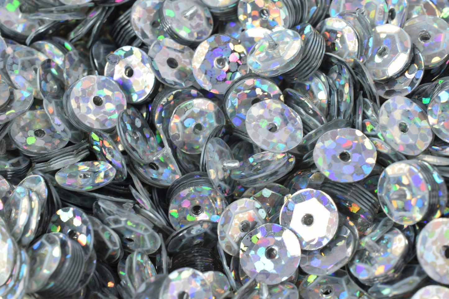Silver Sparkle Cup Round Sequins, Glossy Iridescent Sheen (3mm-6mm Sizes, 0.5-1mm Hole, 2000pcs Pack, Crafting & Sewing Supplies)