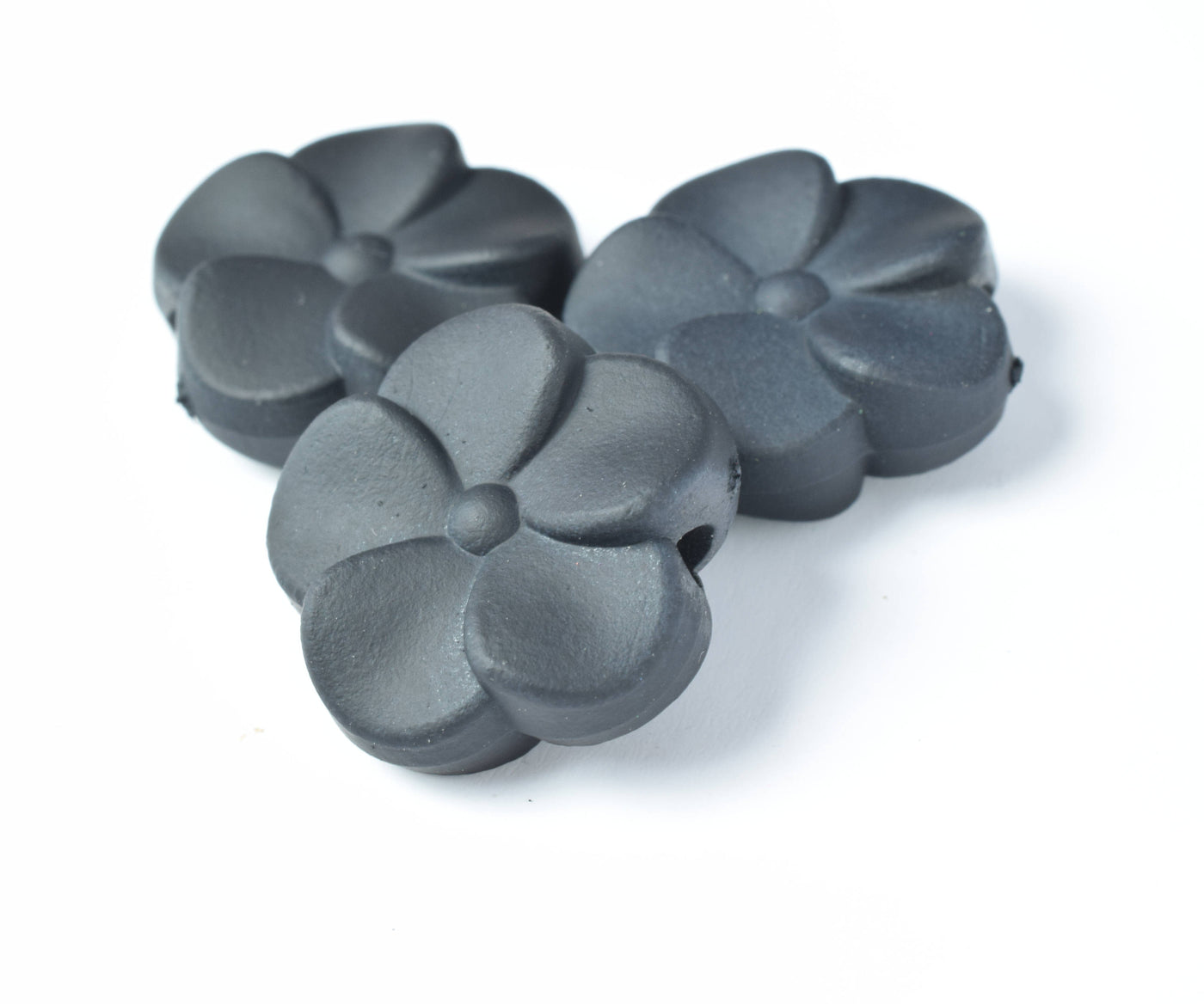 19mm Matte Rubberized Plastic Floral Flower Beads, Mixed Color Rose Beads,Flower Beads,Drilled Flowers,Flower Beads, Flowe...