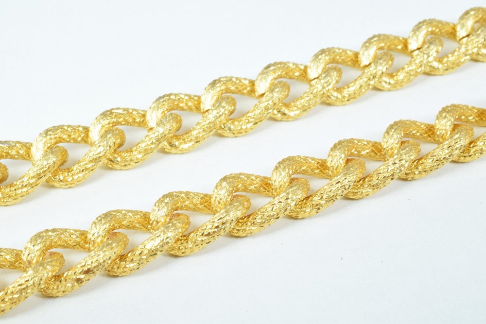 17x16mm Gold Aluminum Chain, Twisted Open Link for Handmade bracelet, Necklace Jewelry Accessories. 1 Yard (3 Feets), Item...
