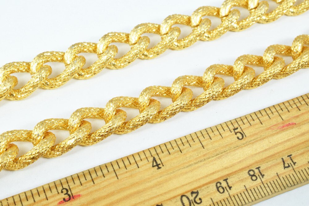 17x16mm Gold Aluminum Chain, Twisted Open Link for Handmade bracelet, Necklace Jewelry Accessories. 1 Yard (3 Feets), Item...