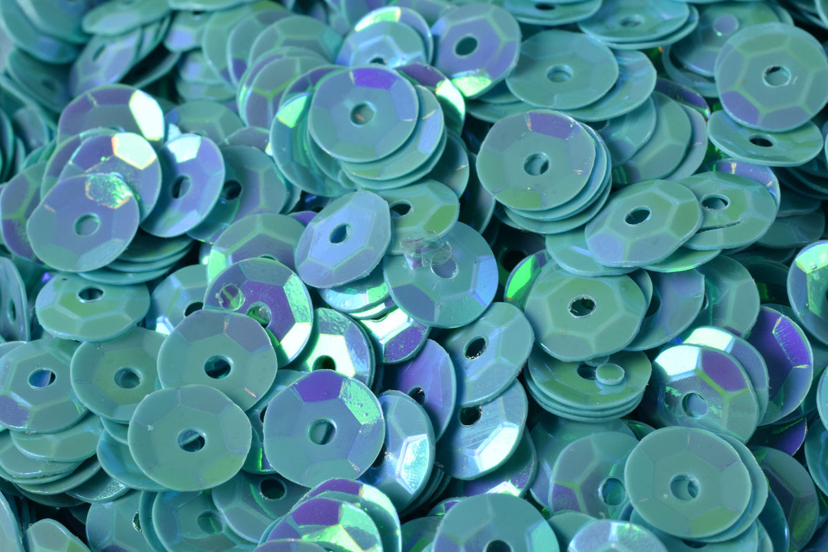 Round Sequins Loose Turquoise Shimmer Cup: Iridescent Apparel Trim, Flat Round Sheen (4mm & 6mm, Center Hole)