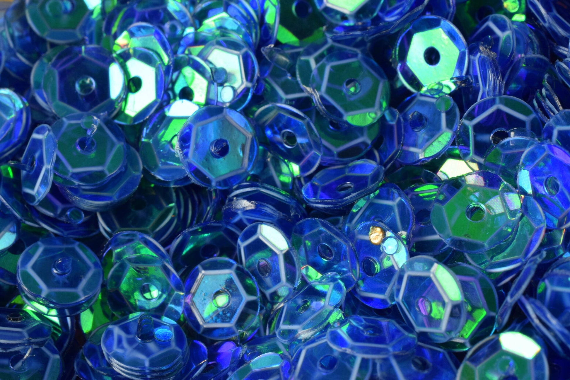 Blue Clear Green Cup Iridescent Sheen Round Sequins, Loose Paillettes (3/4/6mm Sizes, 0.5-1mm Center Hole, 2000pcs Pack)