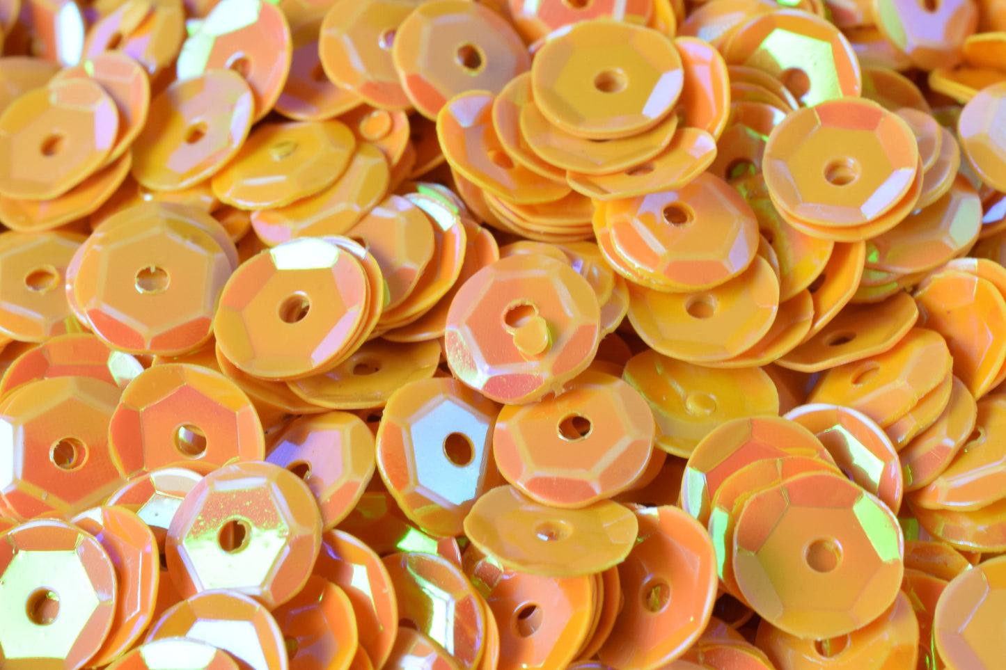 3/4/6mm Yellow Marigold Cup Iridescent Shiny Sheen Round Sequins/Loose Paillettes,Wholesale Sequins,Shimmering Sequin Apparel