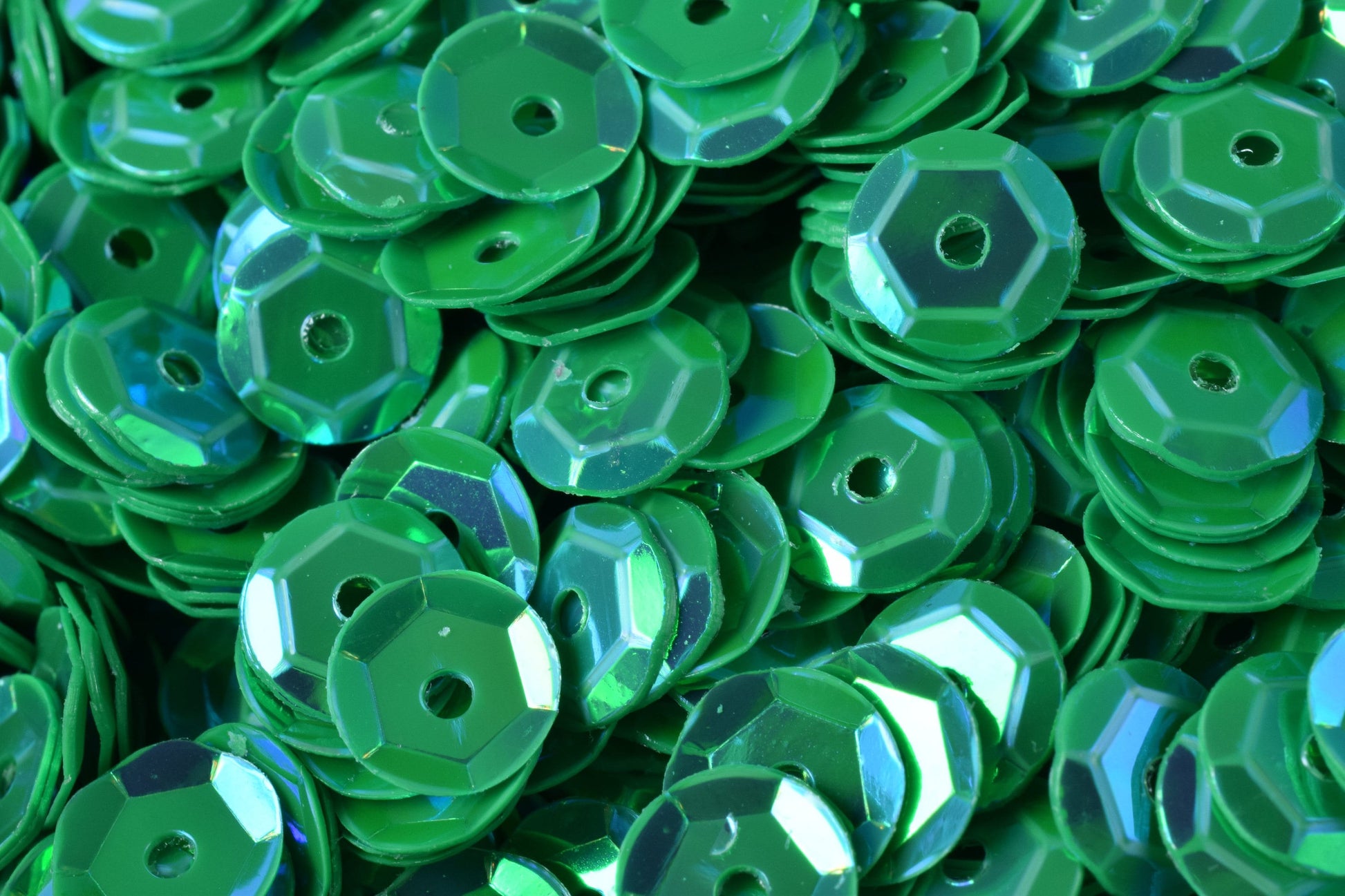 Bright Green Cup Iridescent Sequins: 3/4/6mm Round Paillettes, Shimmer Sheen | 2000pcs, Lightweight, Sewing & Craft Supplies