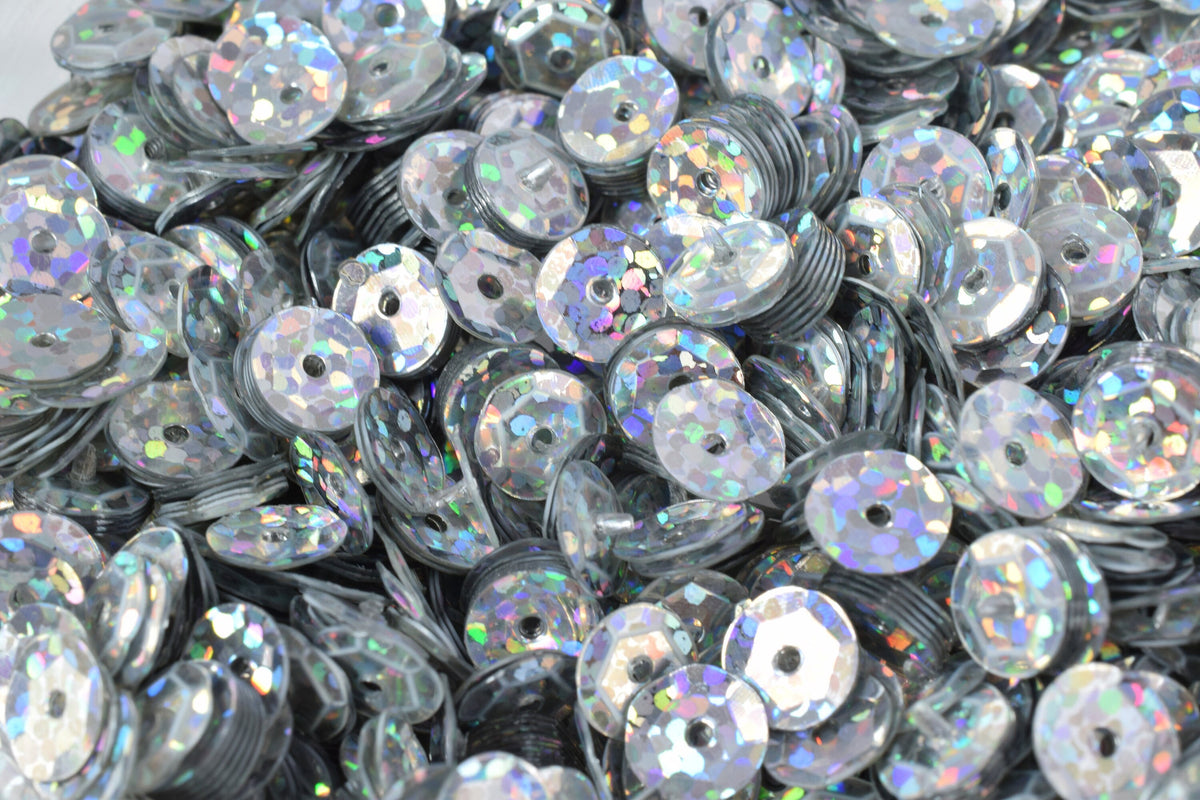 Silver Sparkle Cup Round Sequins, Glossy Iridescent Sheen (3mm-6mm Sizes, 0.5-1mm Hole, 2000pcs Pack, Crafting & Sewing Supplies)