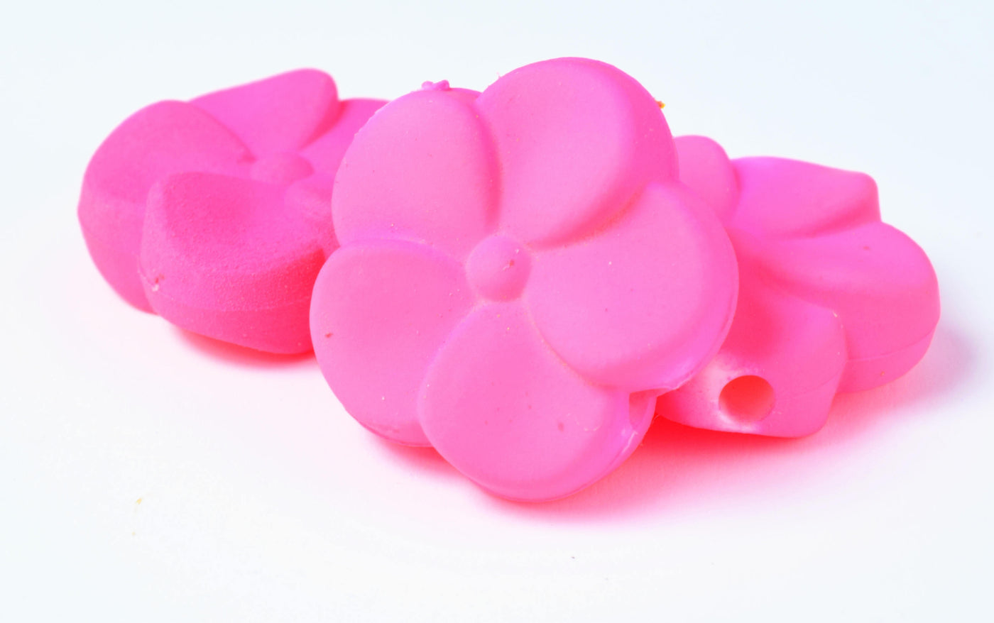 19mm Matte Rubberized Plastic Floral Flower Beads, Mixed Color Rose Beads,Flower Beads,Drilled Flowers,Flower Beads, Flowe...