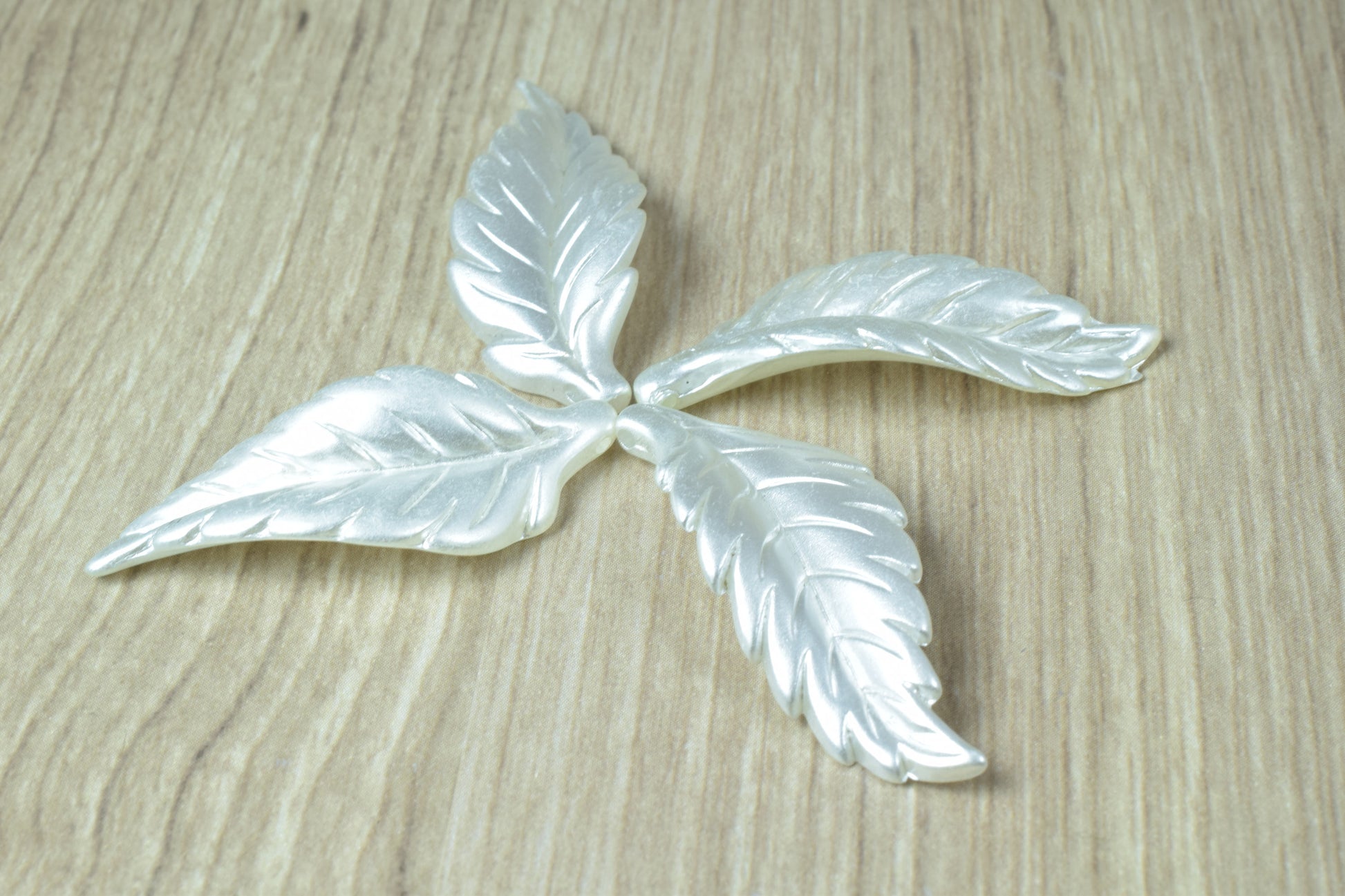 16x42mm Sheen Leaf Charm Resin Plastic Beads, Charm Beading Tools, Acrylic Leaf Beads, Boho Charms, Beads, Leaf Plastic Be...