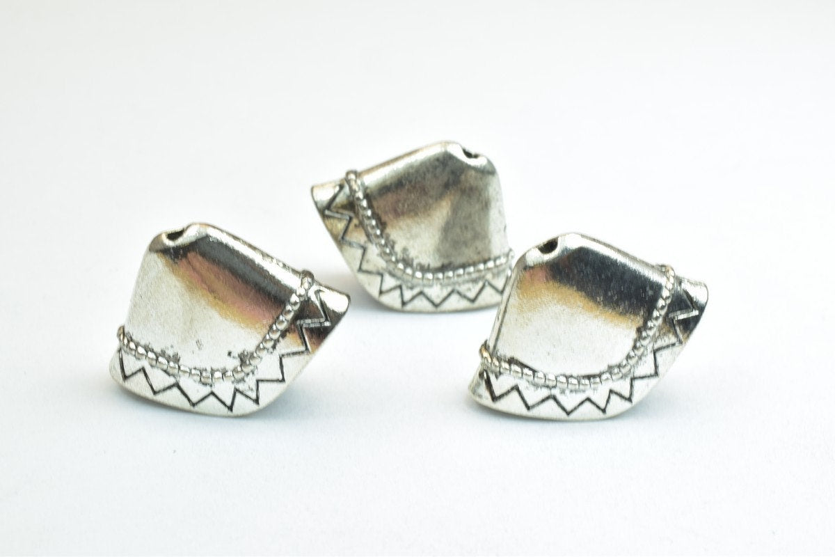 Tassel Beads Cap Jewelry Making Findings: Antique Silver Green Gold Alloy (17.5x23mm, 8mm Opening, Pack of 6)