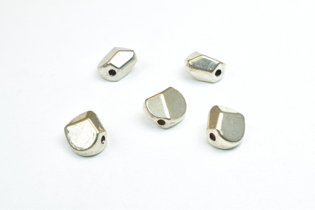 10 PCs Plain Connector Antique Silver Alloy Beads Size 9.5x8mm Hole Size 1mm Decorative Design Metal Beads For Jewelry Mak...