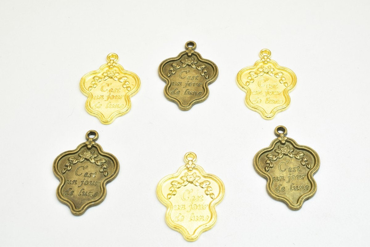 6 PCs French C'est Un Jour De Lune Charm Pendants Antique Green/Gold Beads Metal Alloy Size 30x20mm Jump Ring Size 2mm For...