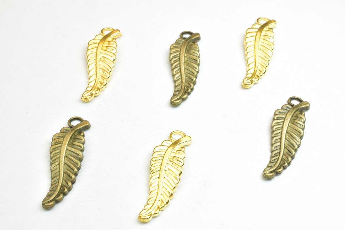 6 PCs Leaf Charm Pendants Antique Green/Gold Beads Metal Alloy Size 31.5x10mm Jump Ring Size 6mm For Jewelry Making jewelr...
