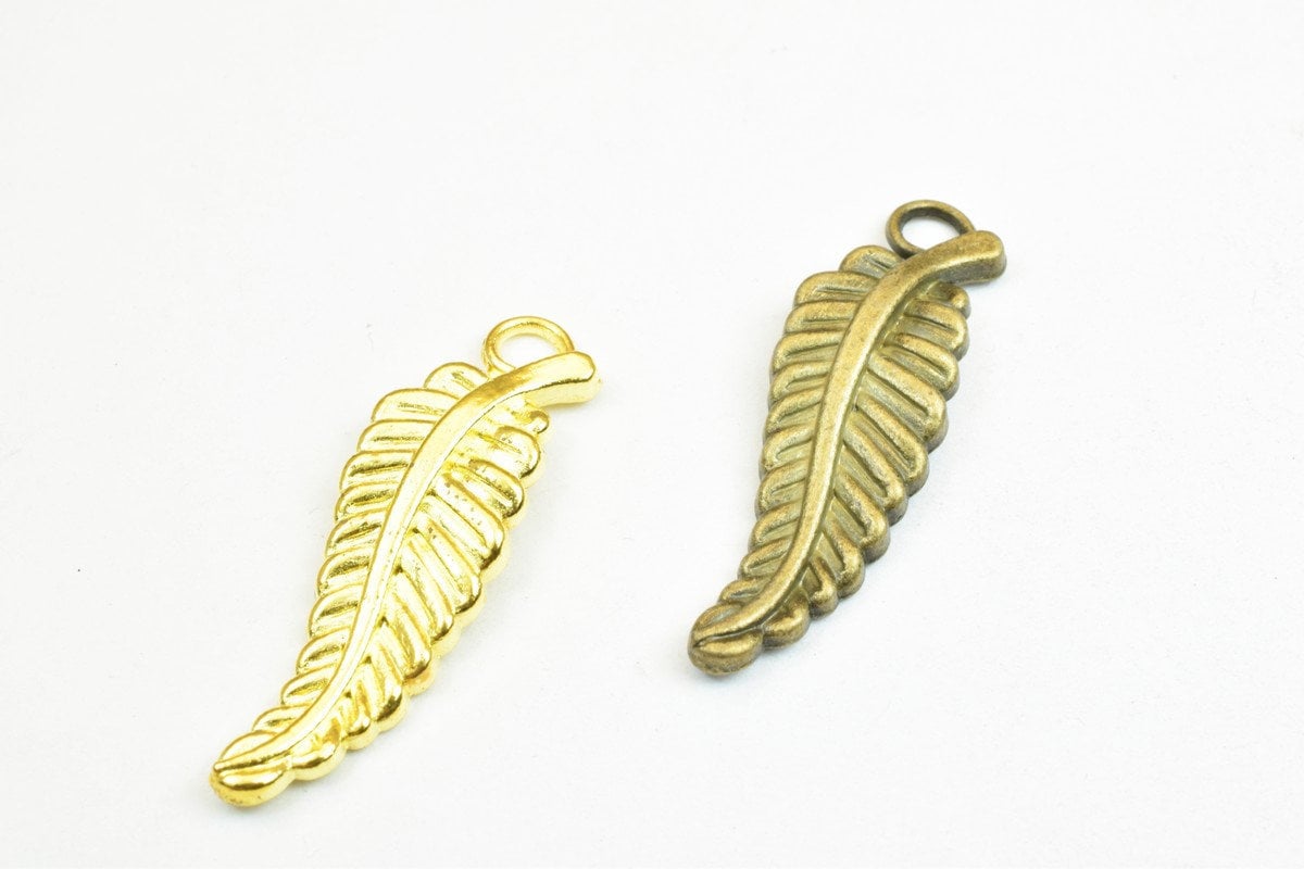 6 PCs Leaf Charm Pendants Antique Green/Gold Beads Metal Alloy Size 31.5x10mm Jump Ring Size 6mm For Jewelry Making jewelr...