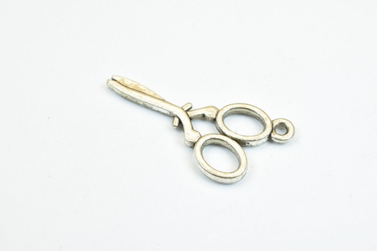 12 PCs Scissor Charm Pendant Bead Silver Size 30x14mm Decorative Design Metal Beads 1.5mm Jump Ring Opening for Jewelry Ma...