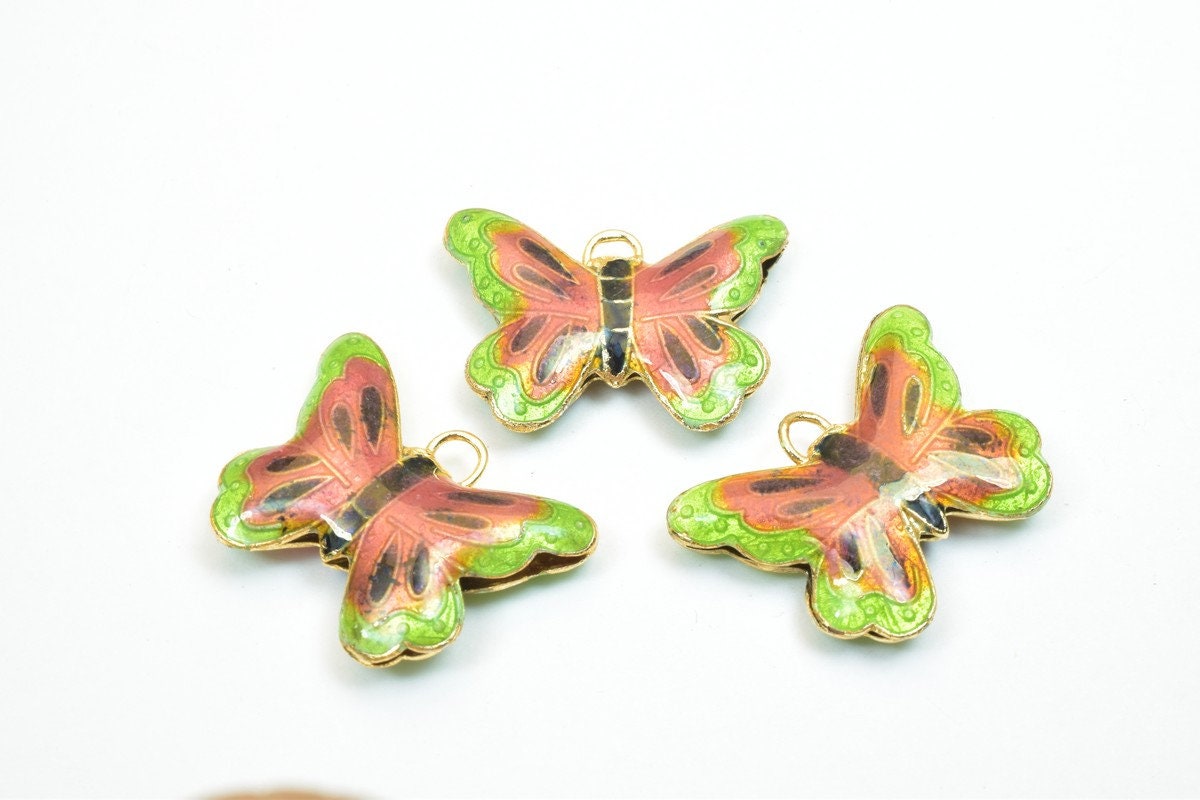 3 PCs Butter Fly Cloisonne Pendant Beads Size 27.5x20mm Thickness 5mm Hole Size 1.5mm Enamel Design Sweater Chain Charm Fo...