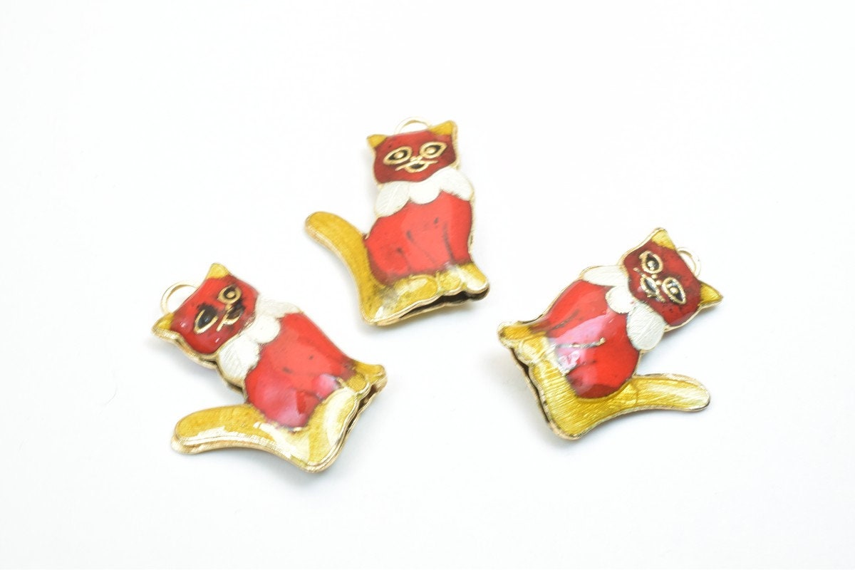 3 PCs Cat Cloisonne Pendant Animal Beads Size 27.5x20mm Thickness 5mm Enamel Design Sweater Chain Charm For Jewelry Making...