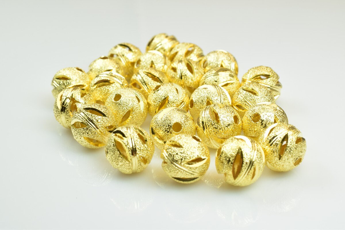 100 PCs Gold Plated Carved Round Beads 10mm Diamond Cut jewelry making supplies - detail image 4