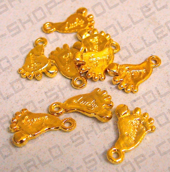 18 PCs Lucky Foot Alloy Charm Gold/Antique Silver/Antique Green Beads Size 16x11mm JumpRing Size 1.5mm Decorative Design J...
