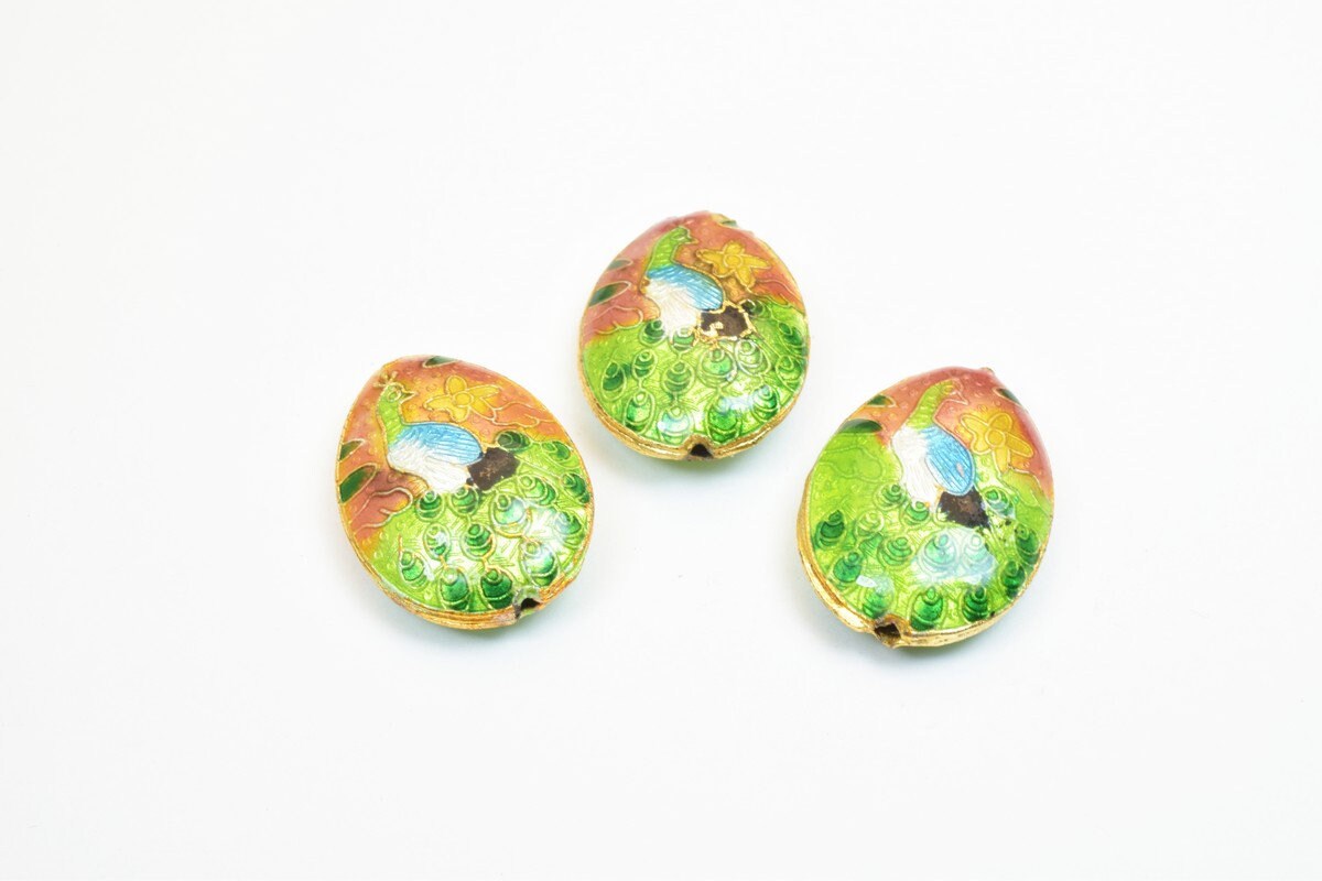 3 PCs Peacock Oval Cloisonne Pendant Beads Size 25x18mm Thickness 5mm Hole Size 1mm Enamel Design Sweater Chain Charm For...