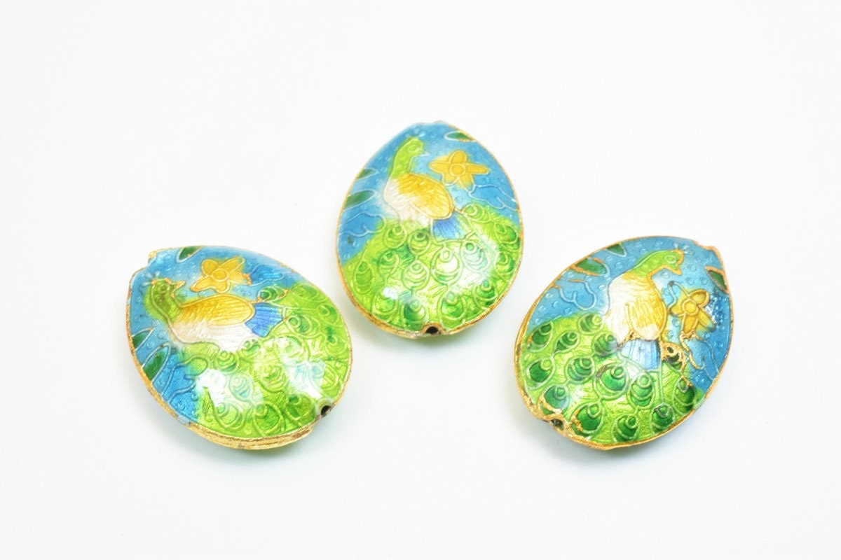 3 PCs Peacock Oval Cloisonne Pendant Beads Size 25x18mm Thickness 5mm Hole Size 1mm Enamel Design Sweater Chain Charm For...