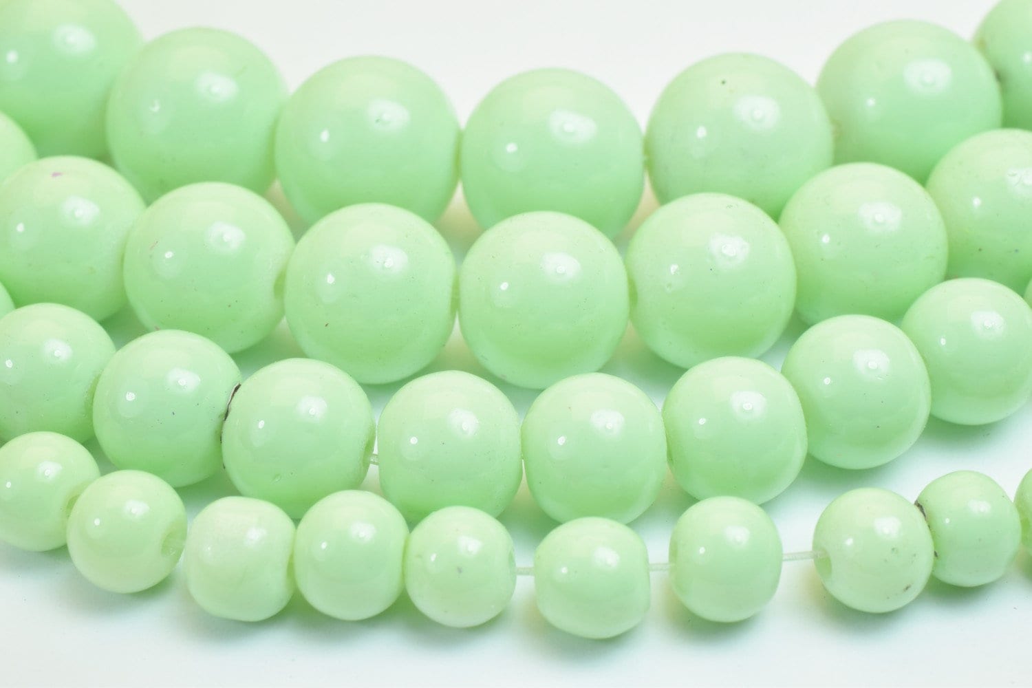 Green Glass Beads Round Shine - Multi-Size 6mm to 12mm, Crystal Jewelry Components, Vintage and Bohemian Style