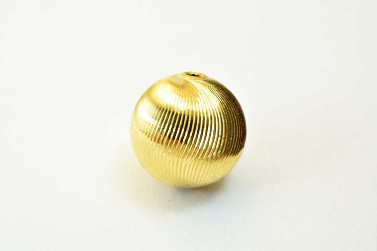 12mm 14K Gold Filled Alternative EP Diamond Cut Beads, Round Shape (Electroplated , Tarnish Resistant, Jewelry Crafting Supplies)